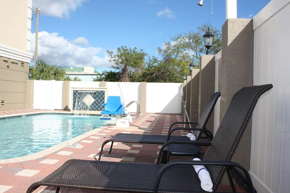 Country Inn & Suites By Radisson, Tampa Airport North, Fl Exterior foto